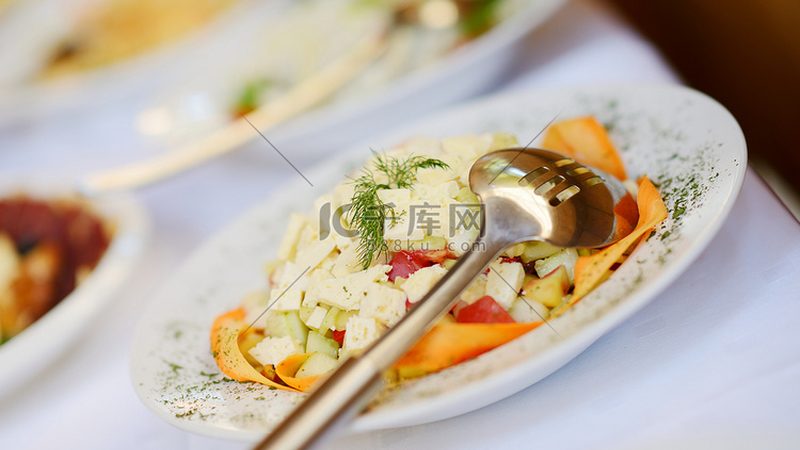 食堂食材配送价格谈得好，成本降得妙**
